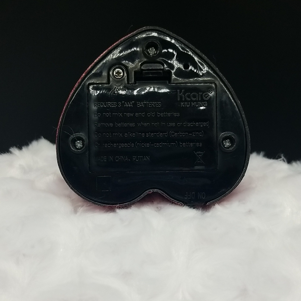Disney Minnie Mouse "Be My Valentine" Light Up Glass Figurine - Picture 8 of 11